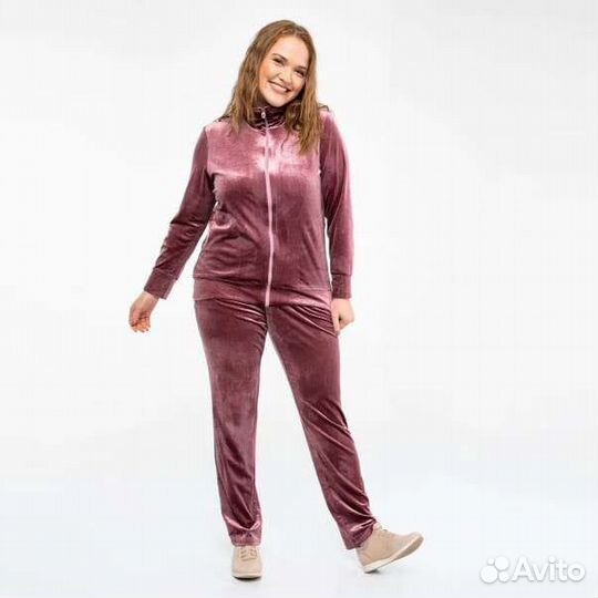 Костюм велюровый для отдыха и дачи