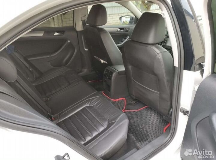 Volkswagen Jetta 1.6 МТ, 2013, 170 000 км