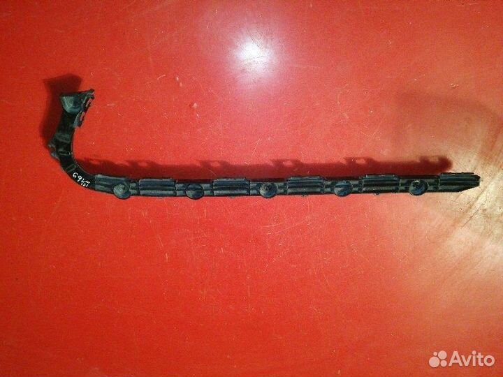 Кронштейн бампера задний правый Lexus Ls 460