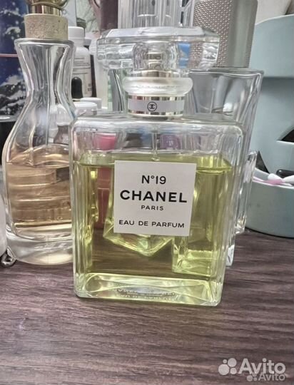 Парфюм chanel N19