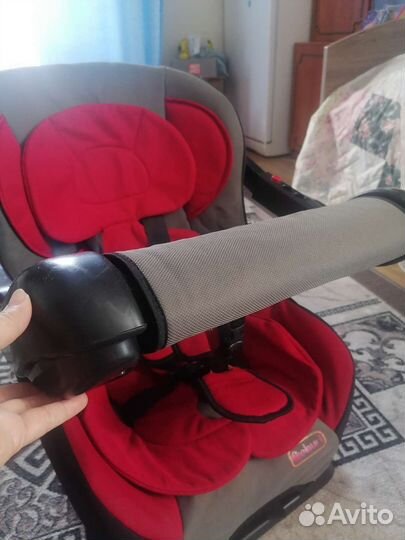 Детское автокресло