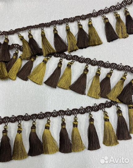 Декоративная тесьма с кисточками