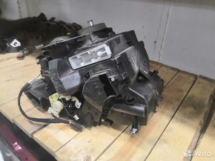 Корпус печки сборе Renault Sandero 1