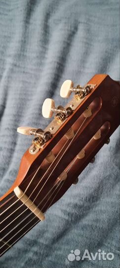 Классическая гитара yamaha c40