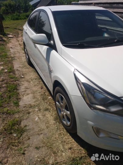 Hyundai Solaris 1.6 AT, 2015, 112 000 км