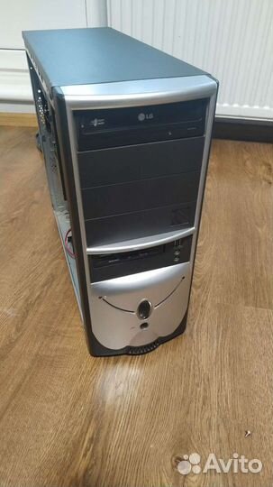 Компьютер системный блок