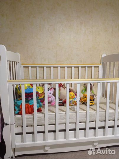 Детская кровать качалка маятником механизм