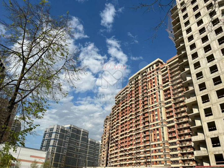 4-к. квартира, 117,9 м², 15/25 эт.