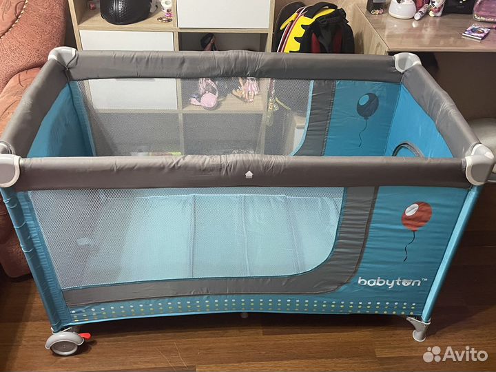 Манеж кровать с матрасом