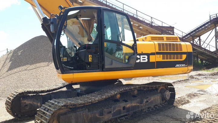 Гусеничный экскаватор JCB JS 330, 2011