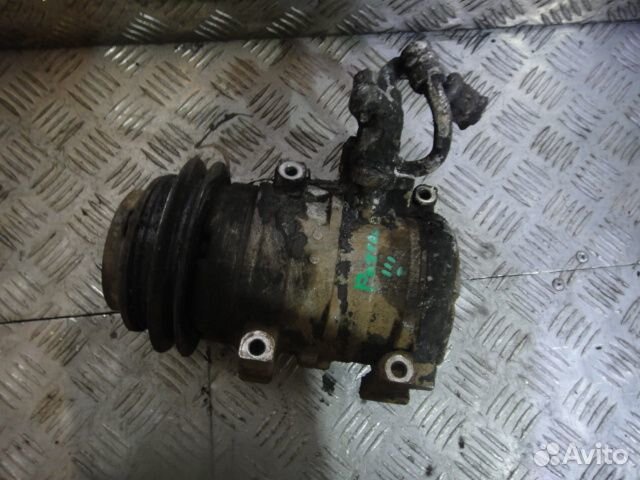 Компрессор кондиционера Pajero (00-06) на запчасти