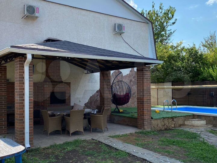 Дом 60 м² на участке 8 сот.