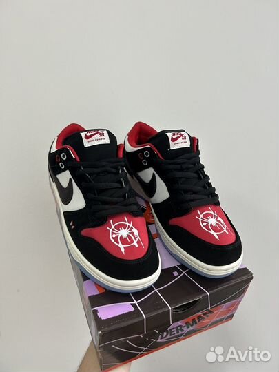 Кроссовки Nike SB Dunk Low Spider man мужские