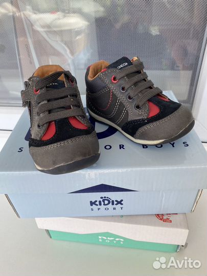 Кроссовки детские geox