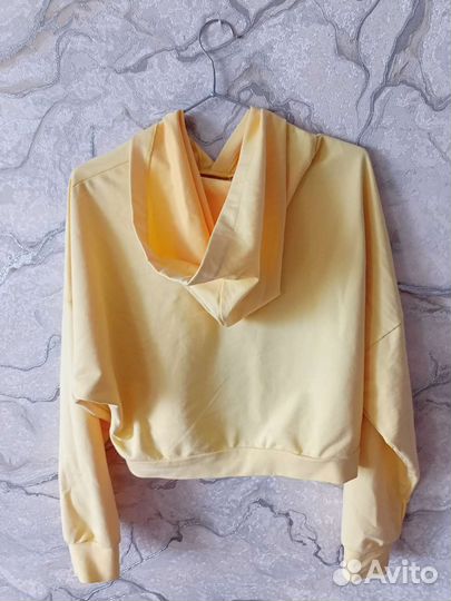 Спортивный костюм женский