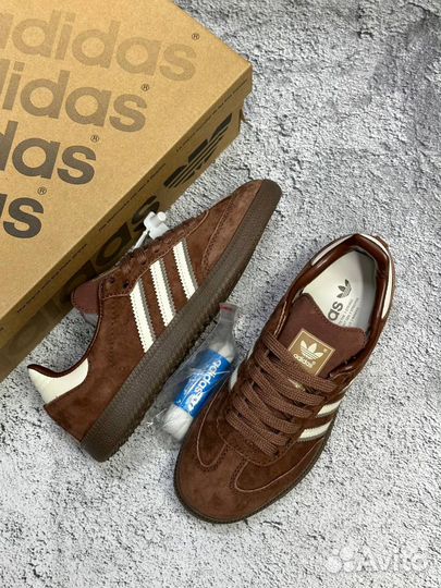 Кроссовки женские Adidas Samba