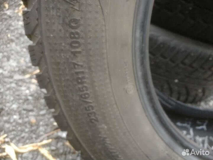 Kumho I'Zen RV KC15 235/65 R17
