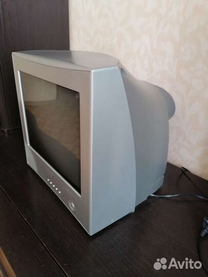 Телевизор samsung