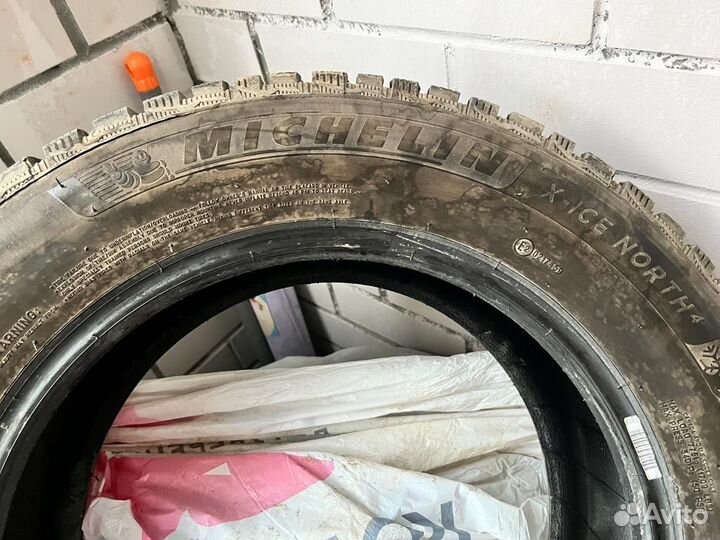 Michelin X-Ice North 4 20.5/65 R16