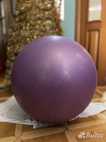 Гимнастический мяч torneo 75 см