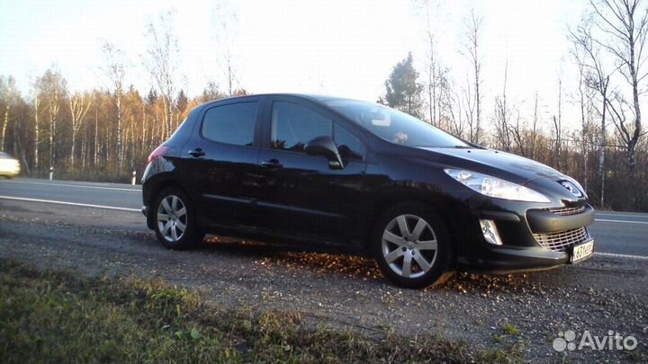 Заднее стекло на Peugeot 308 3D 5D хэтчбек