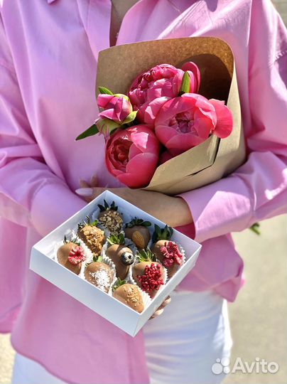 Набор из клубники в шоколаде