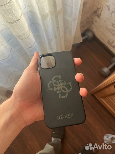 Чехол на iPhone 13 Guess