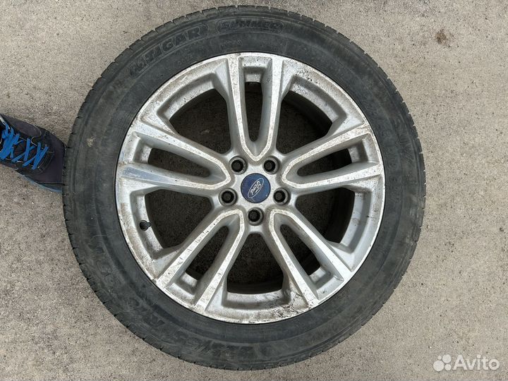 Шины бу 225/55 r18 в комплекте с дисками