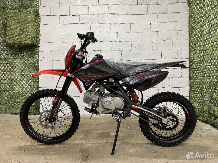 Питбайк Regulmoto Seven Medalist PRO 17\14