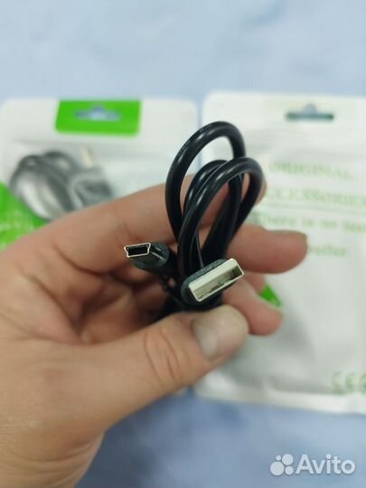 Зарядный кабель USB на USB Mini