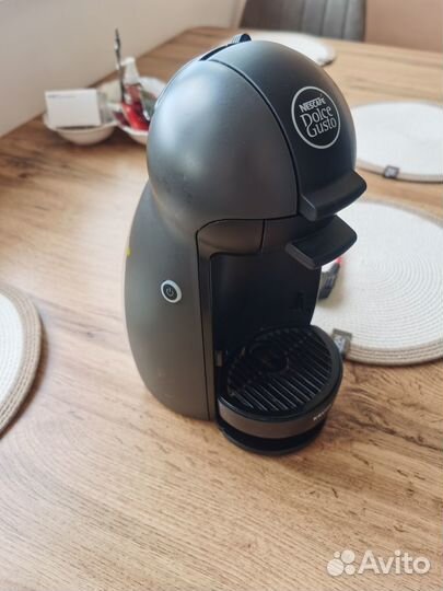 Капсульная кофемашина dolce gusto