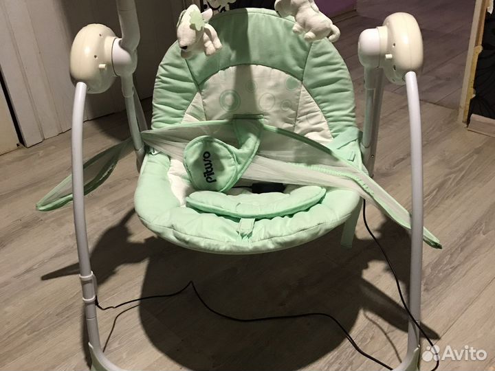 Качеля для малыша