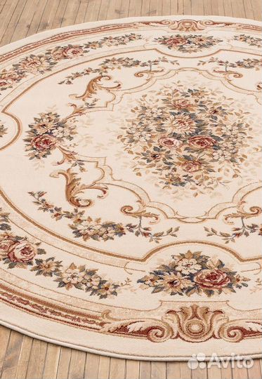 Ковер 200 на 200 новый