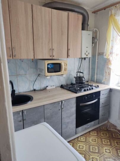 1-к. квартира, 37 м², 3/3 эт.