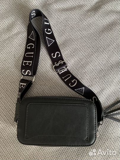 Сумка guess женская кроссбоди через плечо
