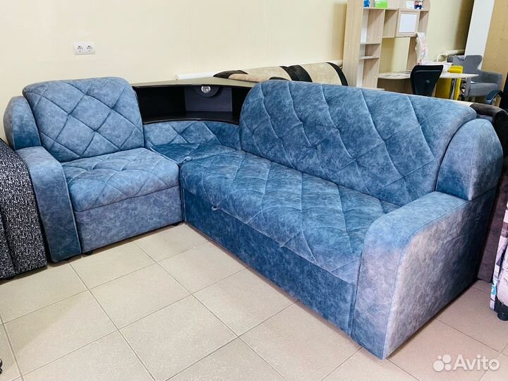 Угловой диван 