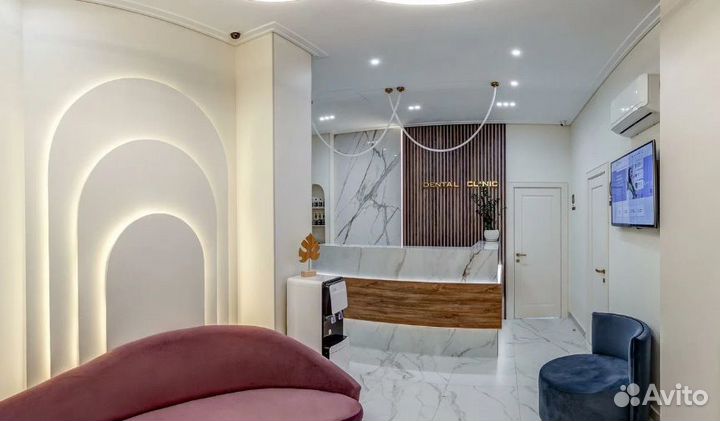 Стойка ресепшн для администратора