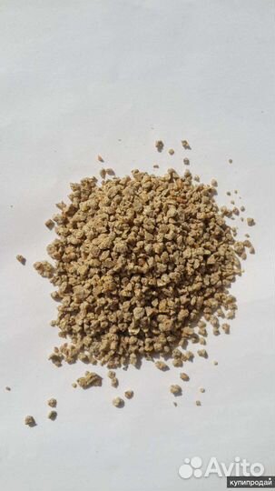 Зерно, комбикорм, премиксы, лизунцы, соль