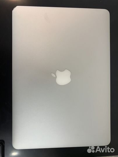 Apple MacBook Air13 2015год