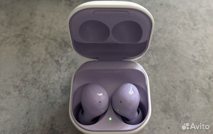 Беспроводные наушники samsung новые в наличии