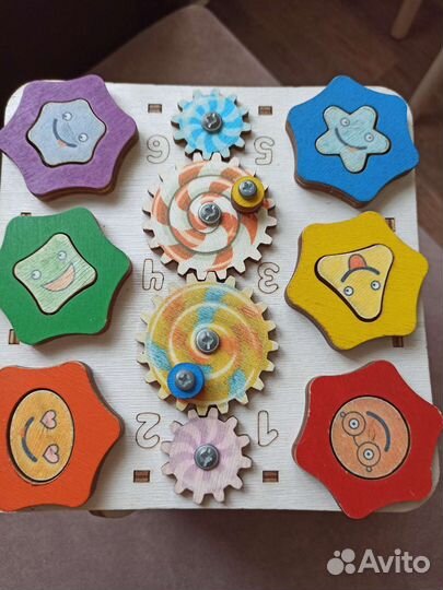 Бизиборд бизикуб