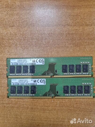 Продам оперативную память Samsung DDR4 8 GB