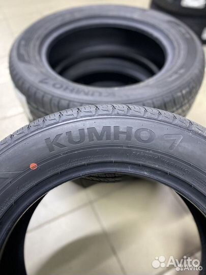 Kumho Crugen Premium KL33 225/55 R18 98H