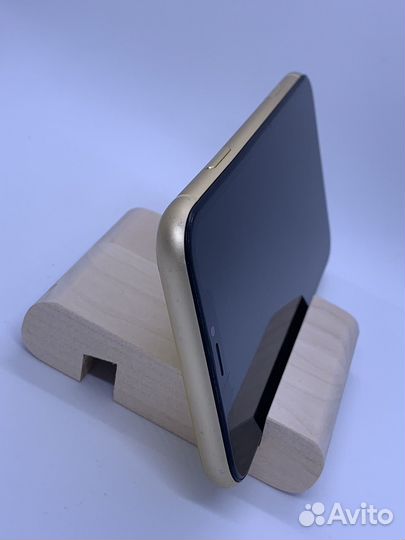 iPhone xr 64gb