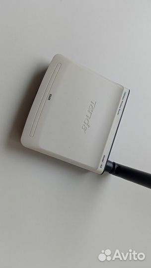 Роутер Tenda N3