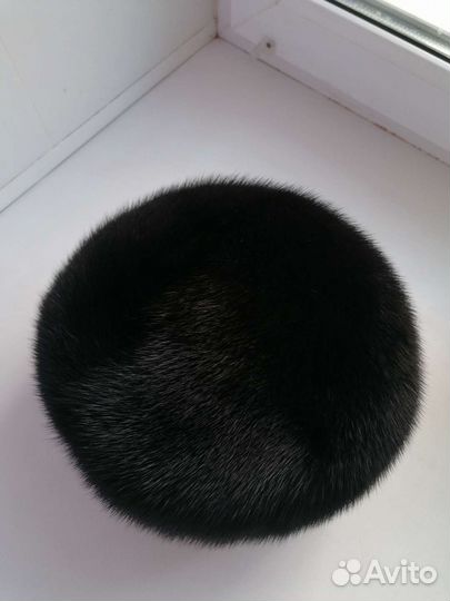 Шапка норковая женская черная