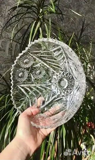 Салатник СССР новый Красный Гигант хрустальный бол