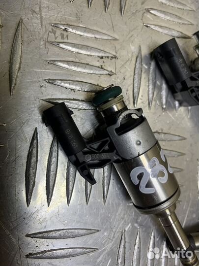 Форсунка инжекторная электрическая Volkswagen Golf