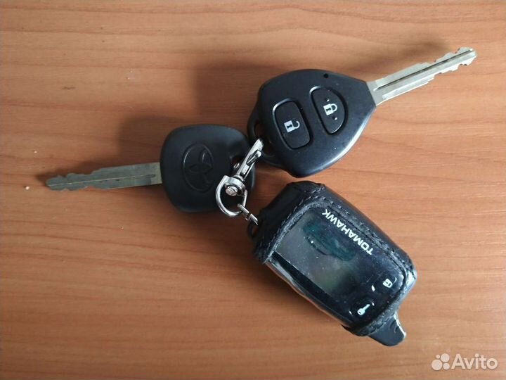 Ключи зажигания тойота королла