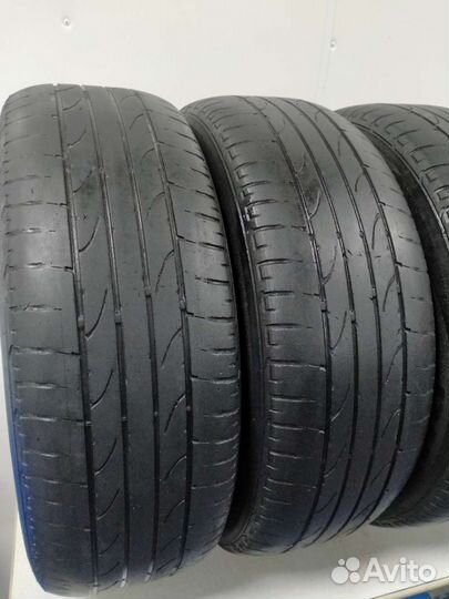 Bridgestone Dueler H/P Sport 215/60 R17 96H